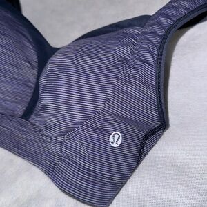 Lululemon Ta Ta Tamer sports bra 34D
